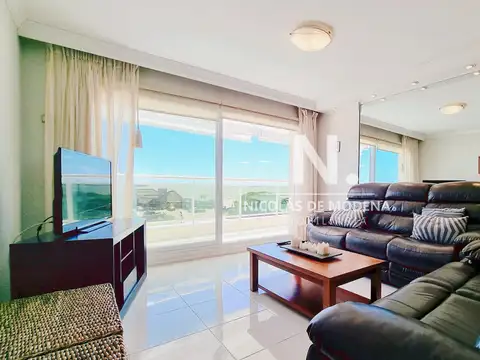 Departamento 4 ambientes con 3 baños