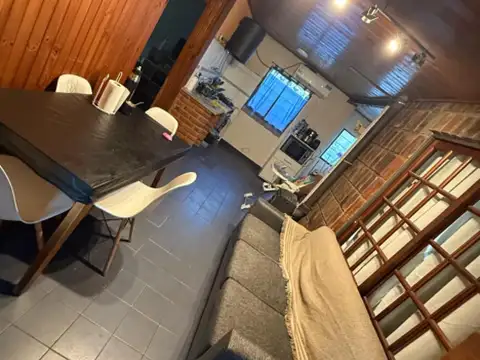 Casa en venta - 2 Dormitorios 1 Baño - Ezeiza