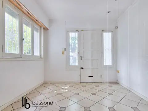 Depto Tipo Casa en Venta en Parque Luro, USD 139.000