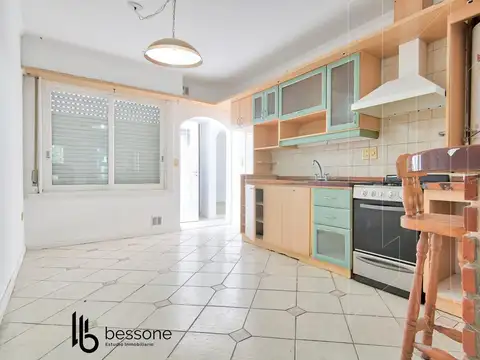 Depto Tipo Casa 4 ambientes con 1 baño