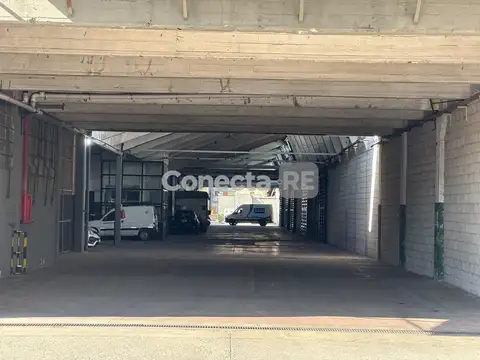 Depósito 1000 m² en Alquiler dentro de Predio Cerrado en Florida