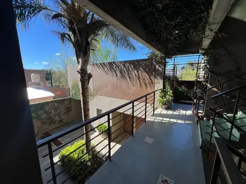 Departamento en Alquiler con 1 cochera