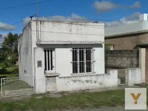 Casa en Venta - 3 dormitorios 1 baño - 834mts2 - Olavarria