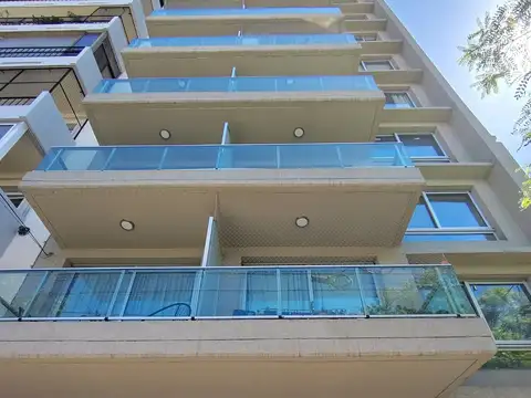 Avenida Directorio 700, Piso 3