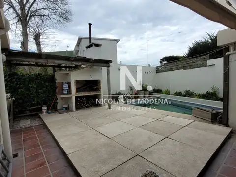 Casa de 3 dormitorios en Barrio Cantegril