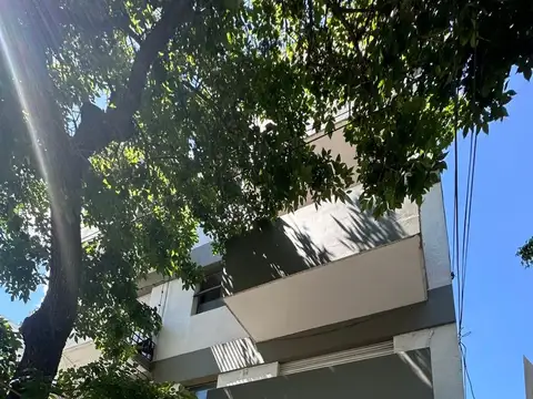 Irigoyen 2100, Piso 3