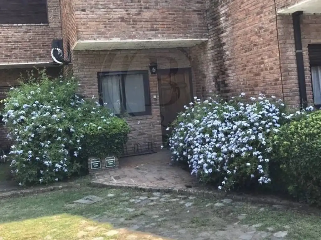 Departamento en Alquiler - 2 dormitorios -