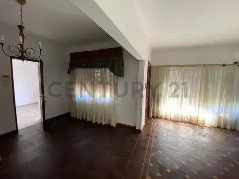 Casa en Alquiler de 3 dormitorios
