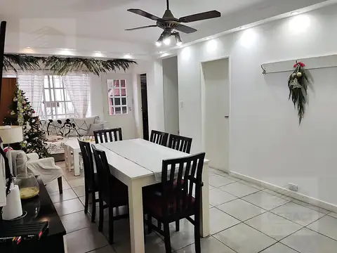 Depto Tipo Casa en Venta 20 años