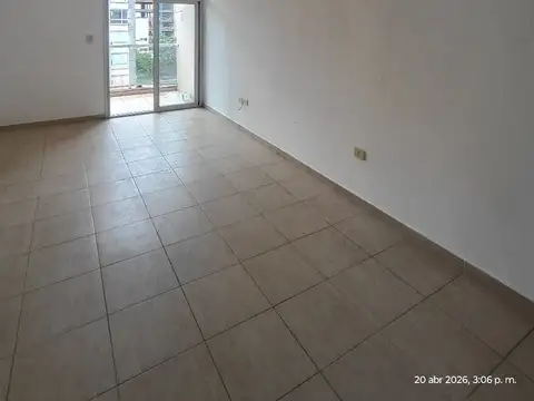MITRE 700, Piso 4
