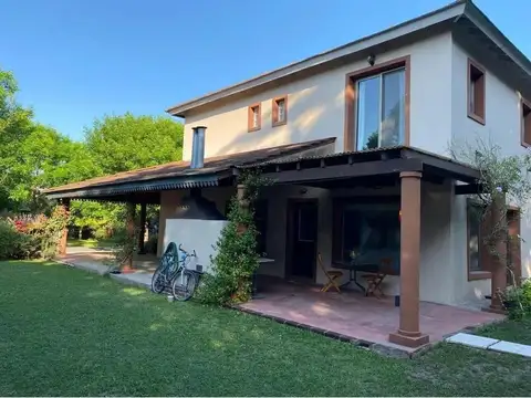 Casa en Alquiler en El Recodo, USD 1.300