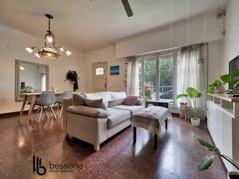 Chalet 5amb    depto 3 amb Gascon 3200