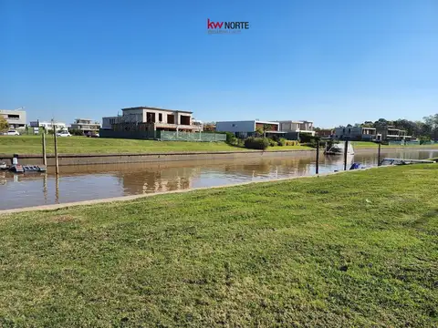 El Yacht, Nordelta, Tigre lote en venta al agua