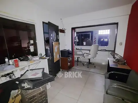 Local en Venta 40 años