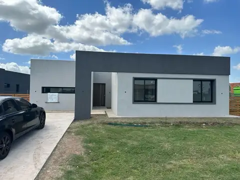 Casa venta San Sebastián Escobar