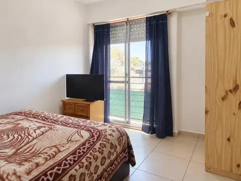 Departamento en Alquiler en Barrio Matheu, $ 450.000