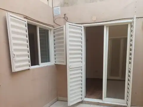 OVIDIO LAGOS 143 - DEPARTAMENTO DE PASILLO - DOS DORMITORIOS -