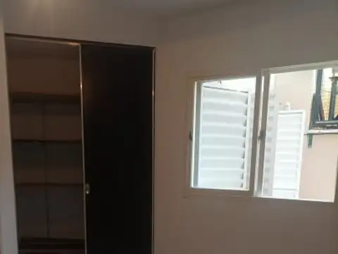 Departamento 4 ambientes con 1 baño