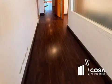 Oficina en Alquiler en Centro, $ 1.300.000