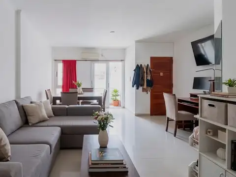 Venta | Dpto. 2D con cochera | Edificio Jazmín
