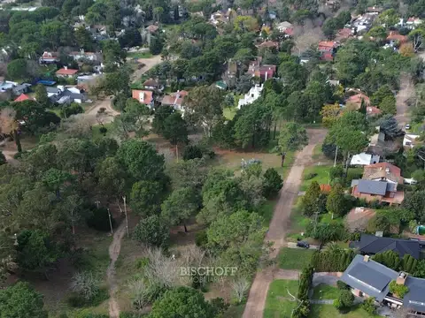 EXCELENTE TERRENO EN BARRIO NORTE, VILLA GESELL