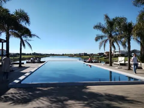 Terreno en Venta en El Naudir, USD 240.000