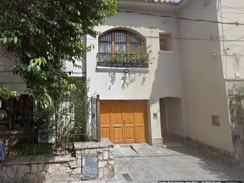 Alquiler! casa en zona monumento a guemes