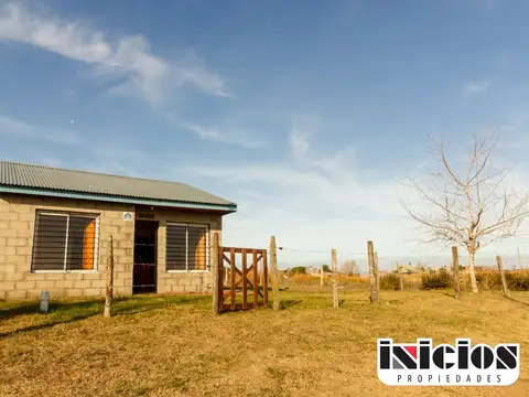 Casa en Lote: Julio Campos N° 1260 E/ Brown y Torino - Mar de Ajó - C934