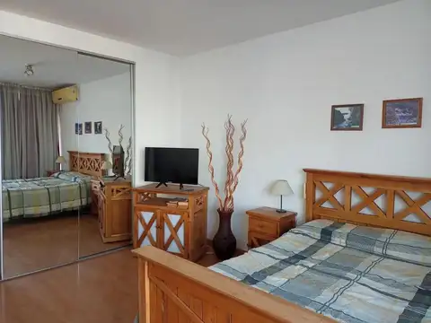 San Luis 3200, Piso 8