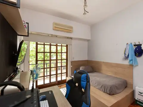 Depto Tipo Casa en Venta 26 años