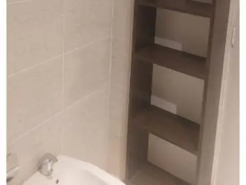 Depto En Venta Luminoso 2 Ambientes con COCHERA  Y BAULERA vista abierta