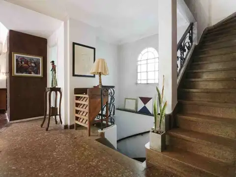 Depto Tipo Casa en Venta 56 años