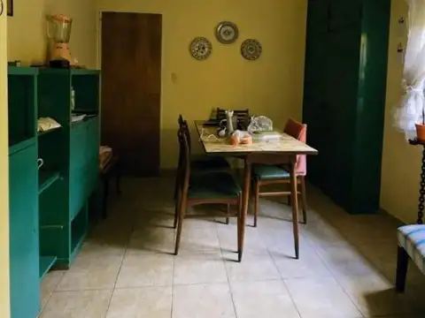 Depto Tipo Casa en Venta con 1 cocheras