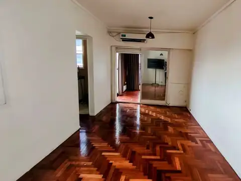 Venta depto 2 ambientes balcón Balvanera