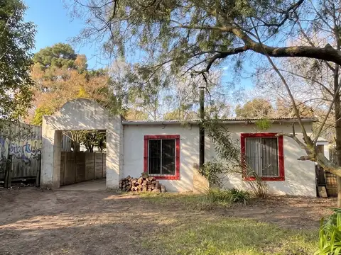 Casa de 2 dormitorios en Venta en Artilleros
