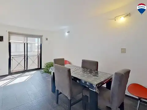Venta departamento 3 amb tipo duplex Sarandí