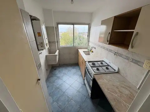 Departamento en Alquiler en Piñeyro, $ 520.000