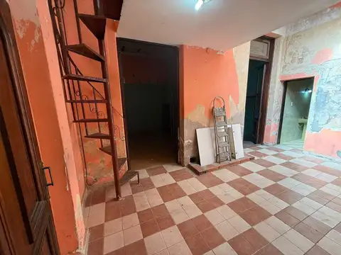 Depto Tipo Casa en Venta en Parque Chacabuco, USD 64.000