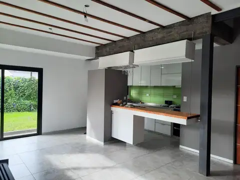 CASA LISTA PARA DISFRUTAR EN ENTORNO TRANQUILO