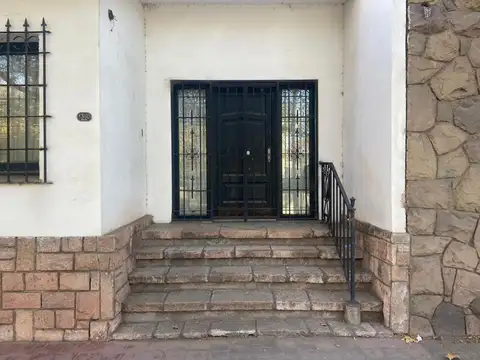 Cocucci VENDE CASA 