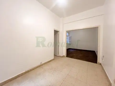 Departamento en Alquiler en Caballito, $ 895.000