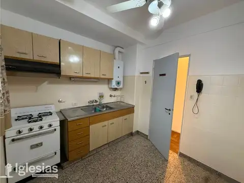 Departamento en Alquiler de 4 ambientes