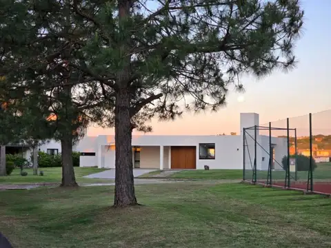 Casa en Venta en Victoria, Entre Ríos
