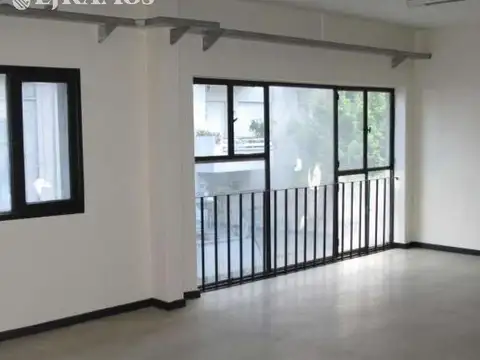 Oficina en Alquiler y Venta de 605 m2 en Recoleta - Sin expensas