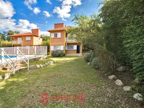 Casa en Alquiler Temporal con 1 cochera