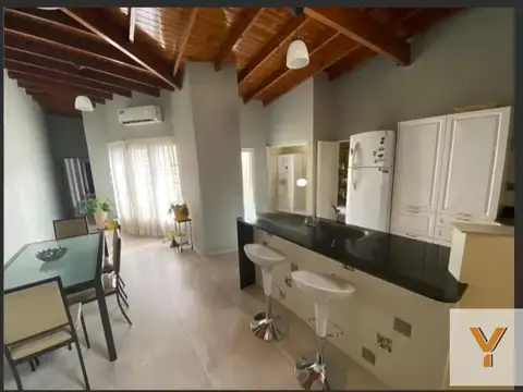 Casa en Venta en Campana, USD 220.000