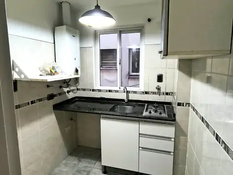 Departamento en Alquiler en Primera Junta, $ 550.000