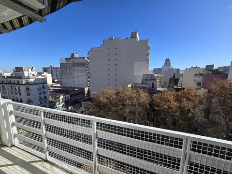 Venta Departamento 3 ambientes en Villa Crespo con balcón