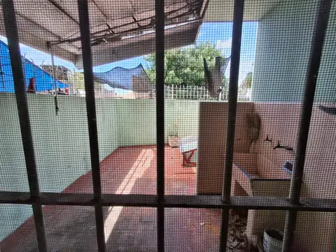 Depto Tipo Casa en Venta en Jose Leon Suarez, USD 85.000