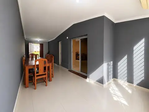 Casa en Alquiler de 3 dormitorios